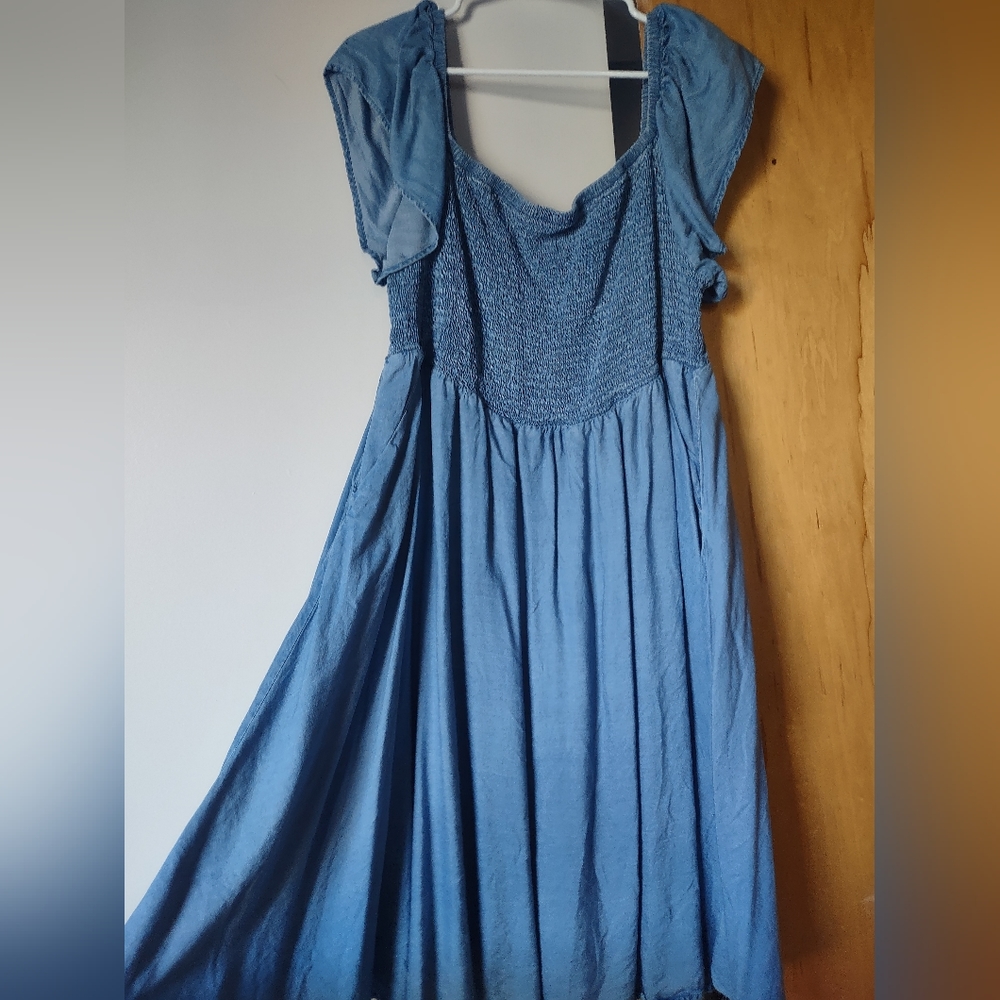 torrid size 3 - blue chambray off the shoulder smock dress